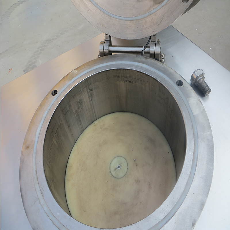 LM-840自動灌腸機